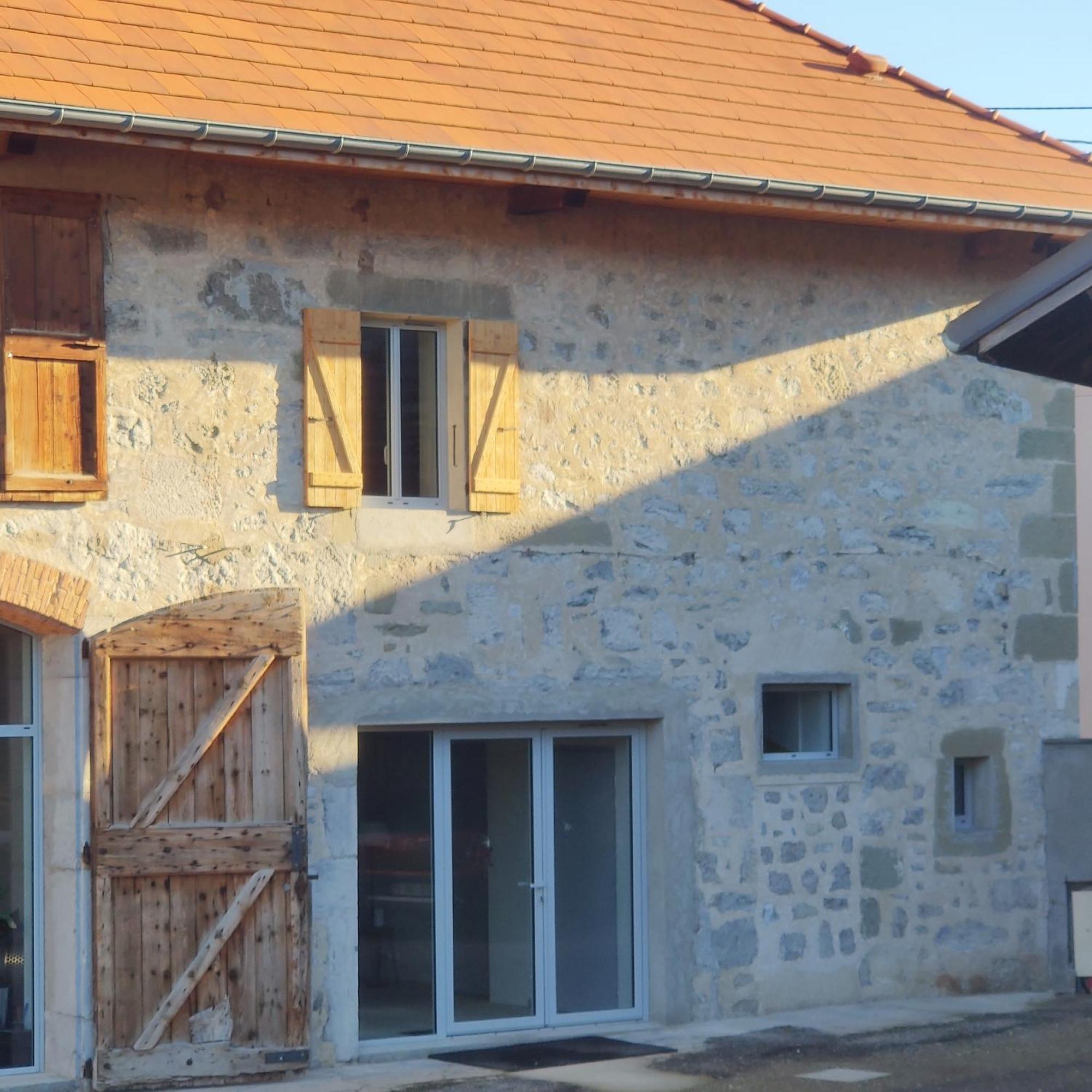 Hotel Au Coin Du Chemin Chambéry Exterior foto